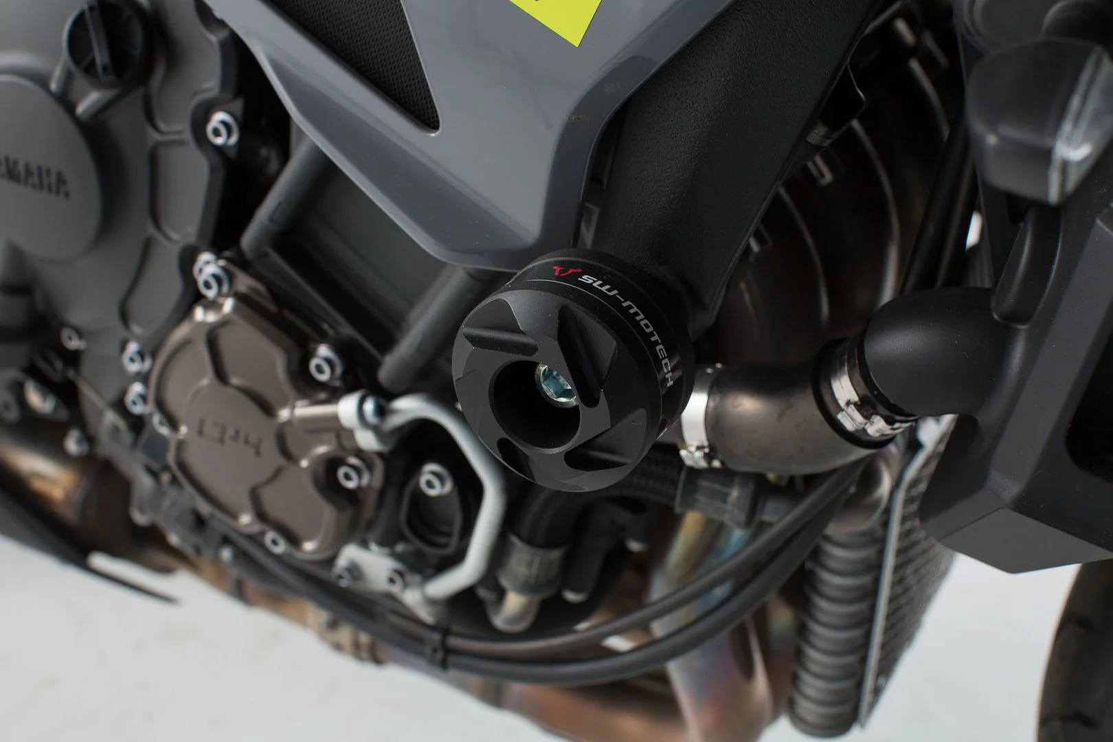 Slider set for frame Black Yamaha MT-10 (16-) - Image 3