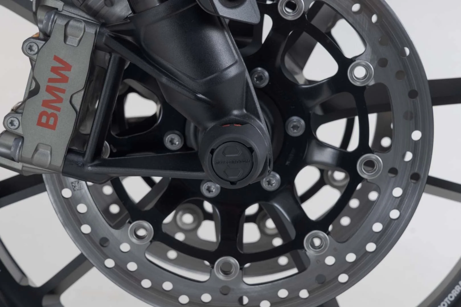 Slider Set for Front Axle BMW F800R,R1200,R1250,RnineT,S1000XR Black - Image 3