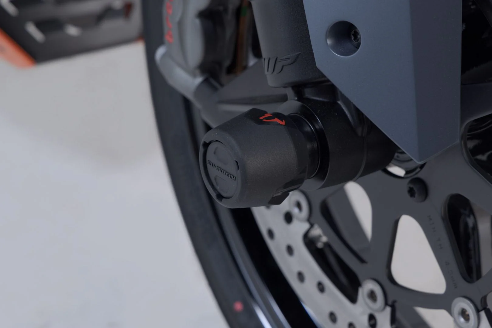Slider Set for Front Axle KTM Models Black - Image 5