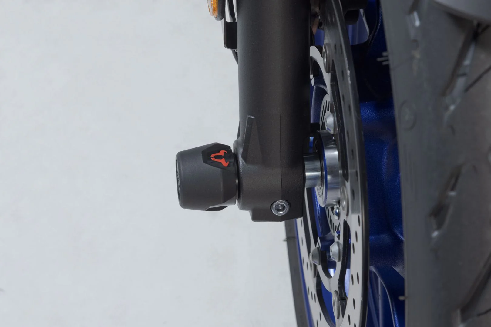 Slider Set for Front Axle Yamaha MT-07 (14-) / Yamaha XSR700 (15-) Black - Image 5