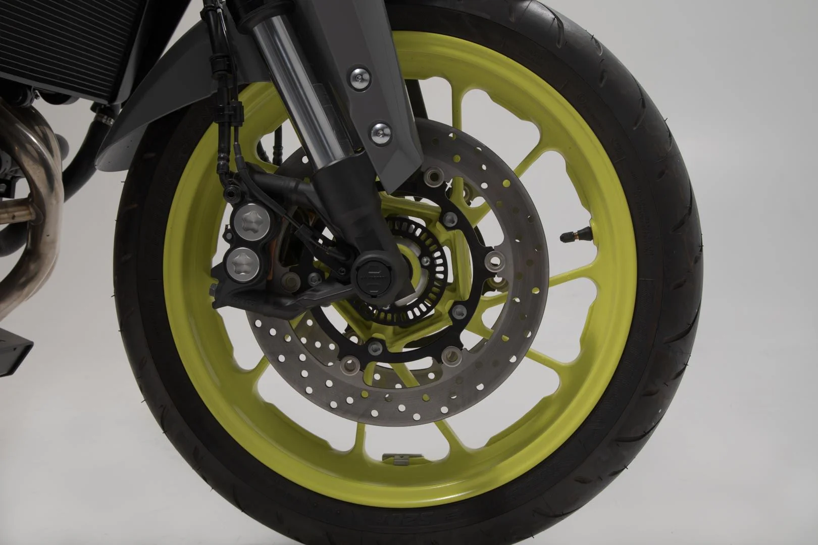 Slider Set for Front Axle Yamaha MT-09/Tracer (16-), Tracer 900GT Black - Image 2