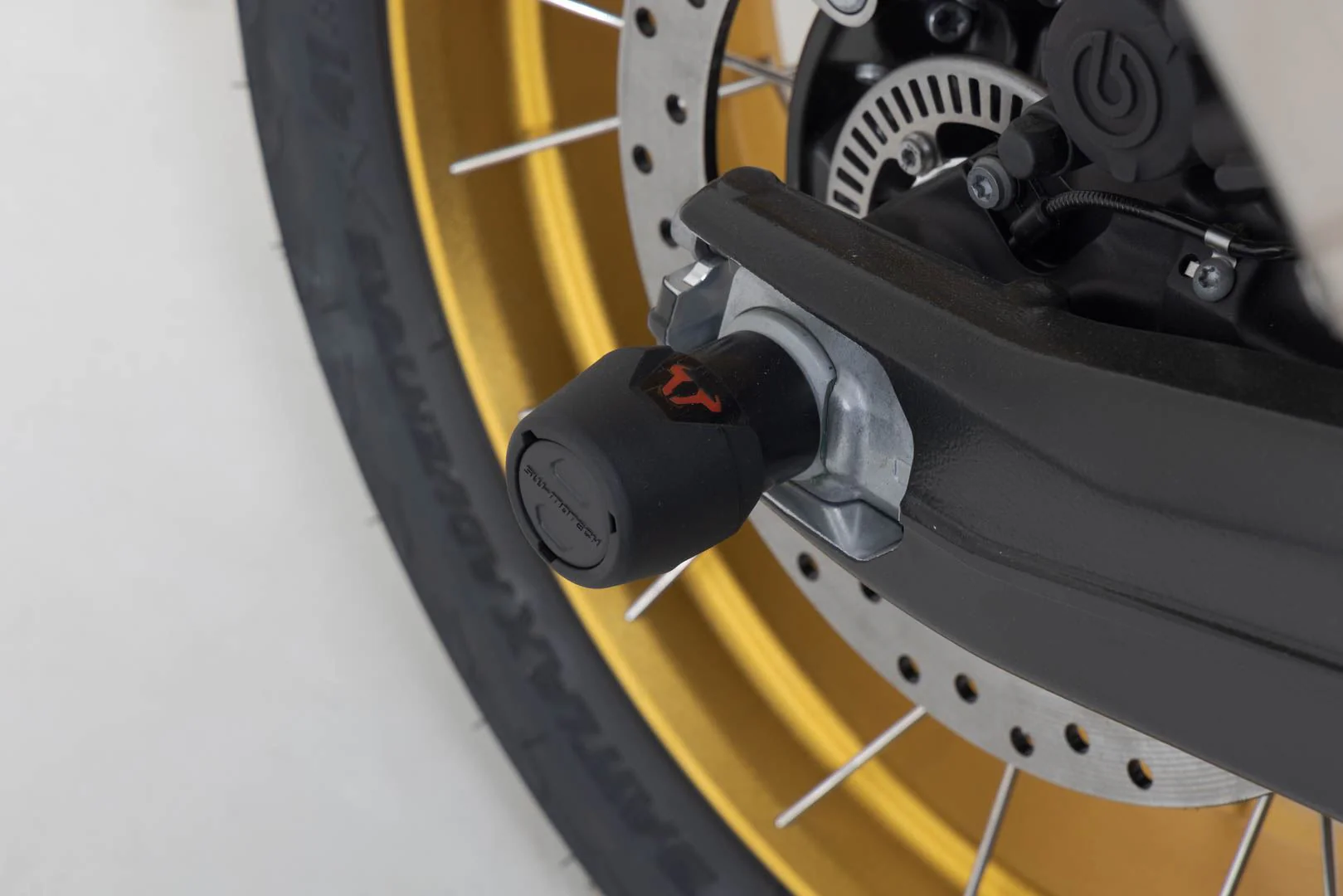 Slider Set for Rear Axle BMW S1000R, F750GS, F850GS/Adv, F900R/XR Black - Image 4