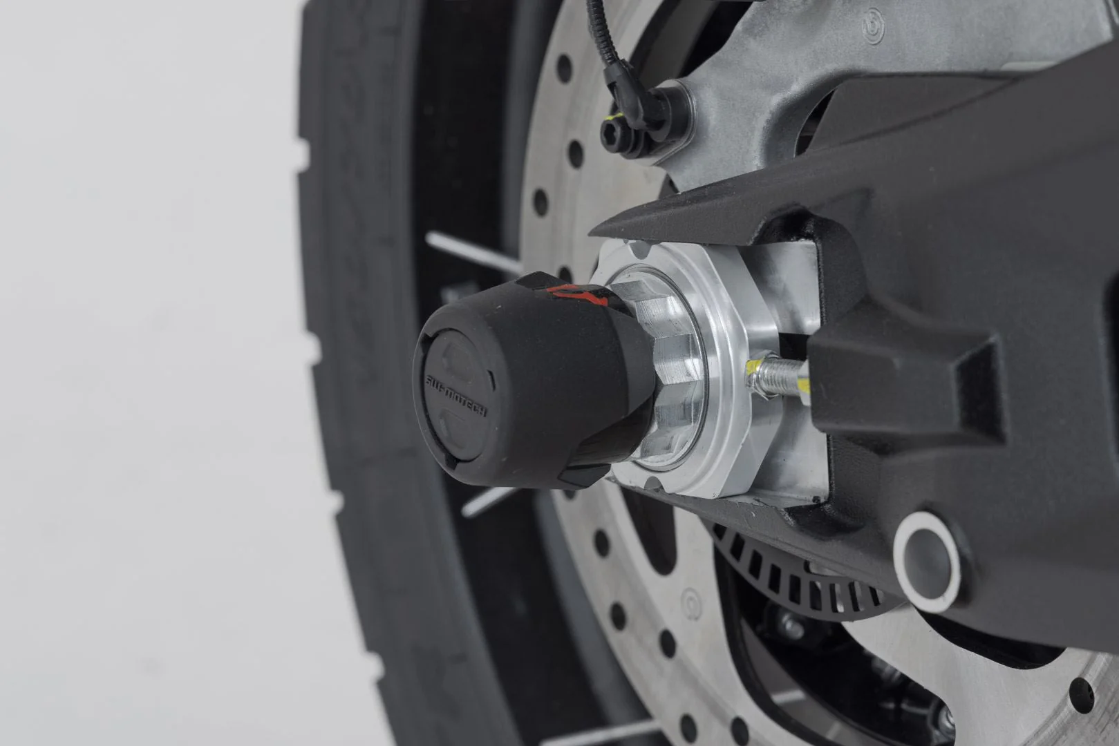 Slider set for rear axle Ducati models (14-) Black - Image 5