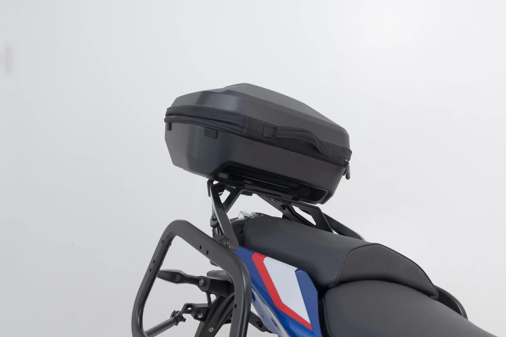 Street-Rack BMW R 1200 R/RS (14-18), R 1250 R/RS (18-) Black - Image 5