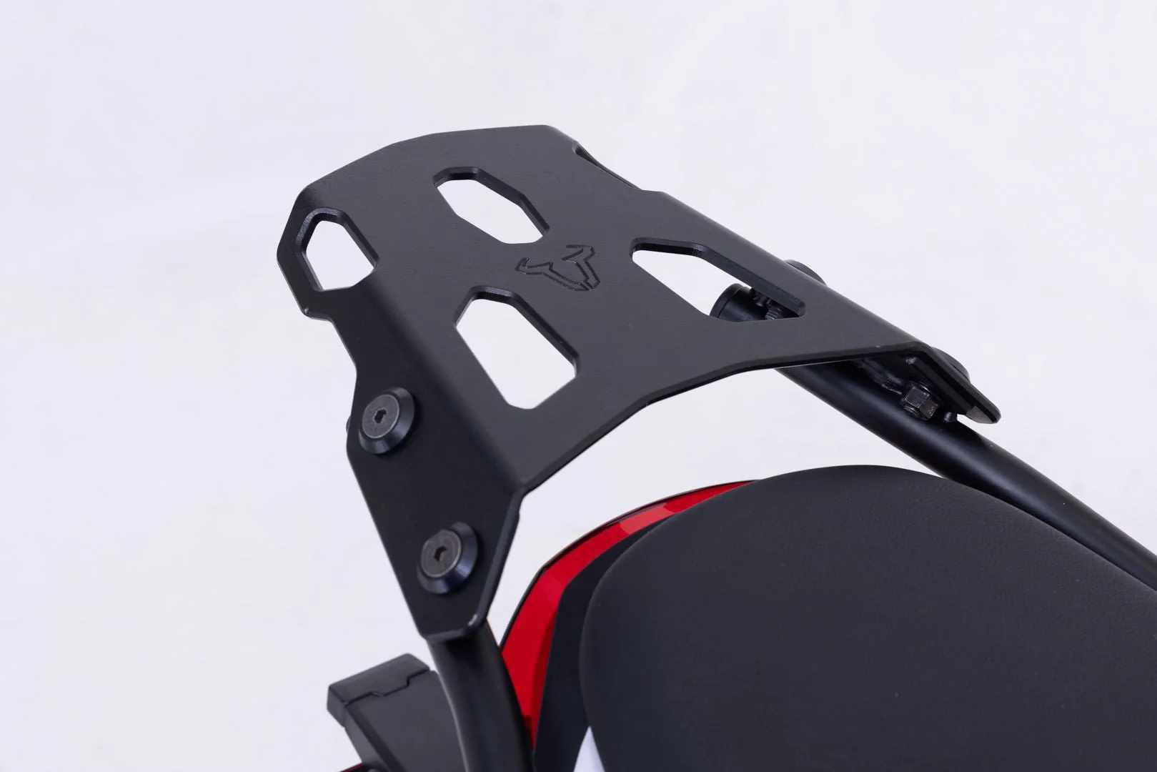 STREET-RACK Moto Guzzi V100 Mandello/S (22-) Black - Image 3
