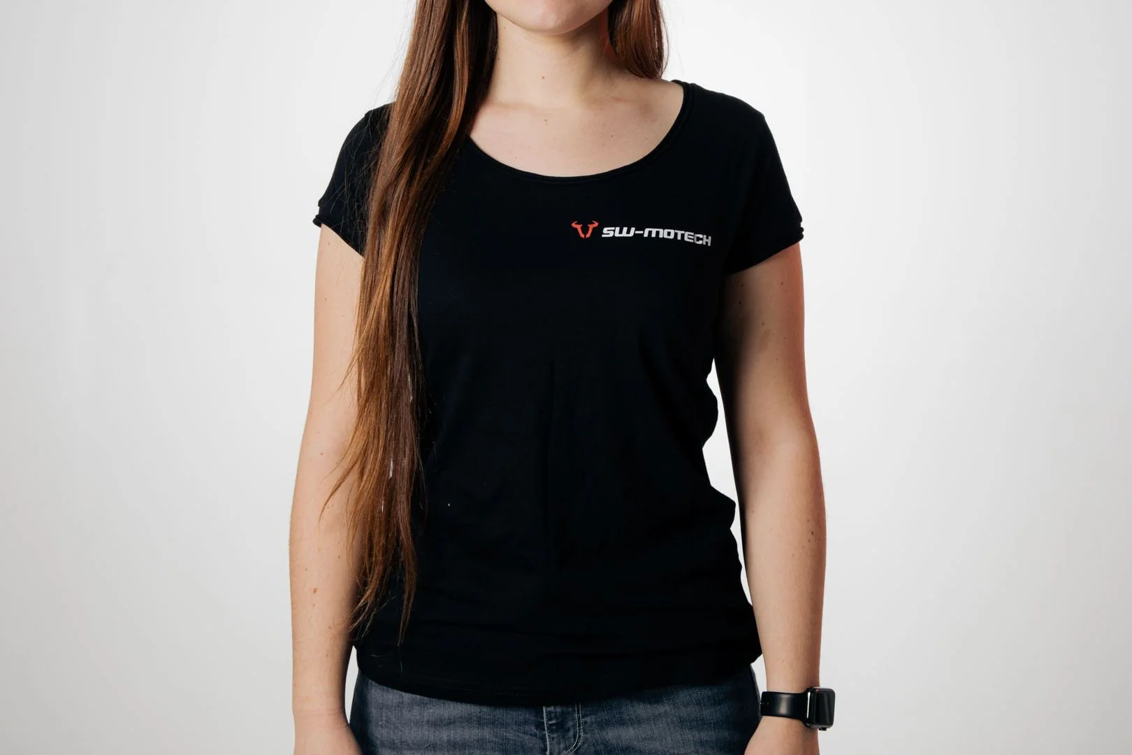 T-Shirt Core Line. Black. Women. Size XL.