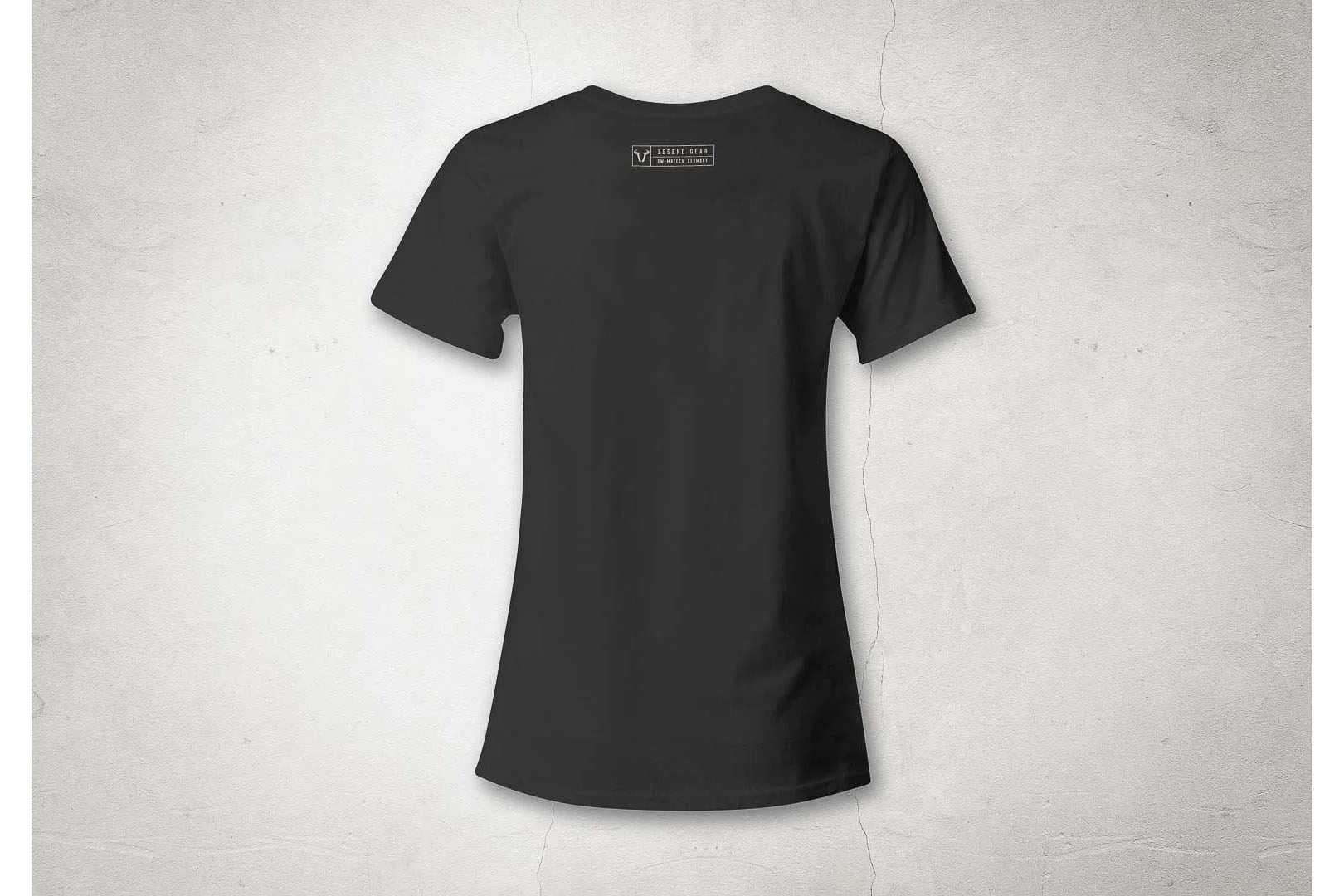 T-Shirt Legend Gear. Black. Women. Size M. - Image 2