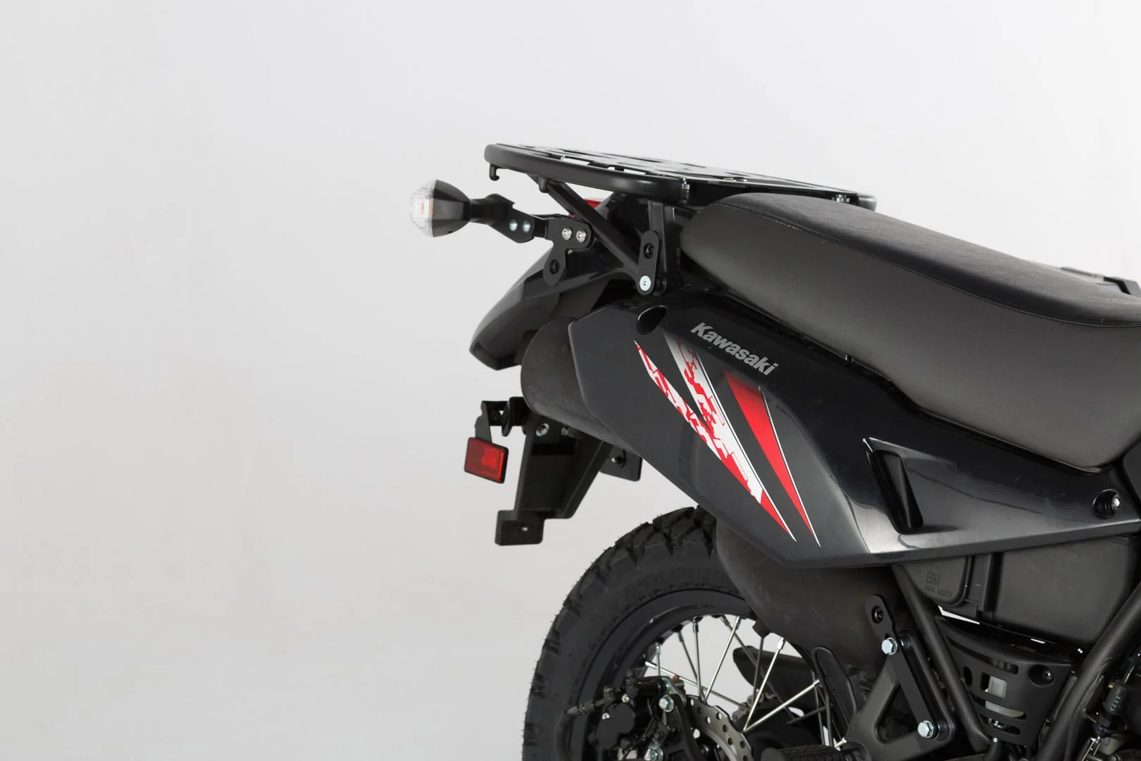 TRAX ADV Aluminium Case System 45/37 litre Kawasaki KLR 650 (08-) Black - Image 3