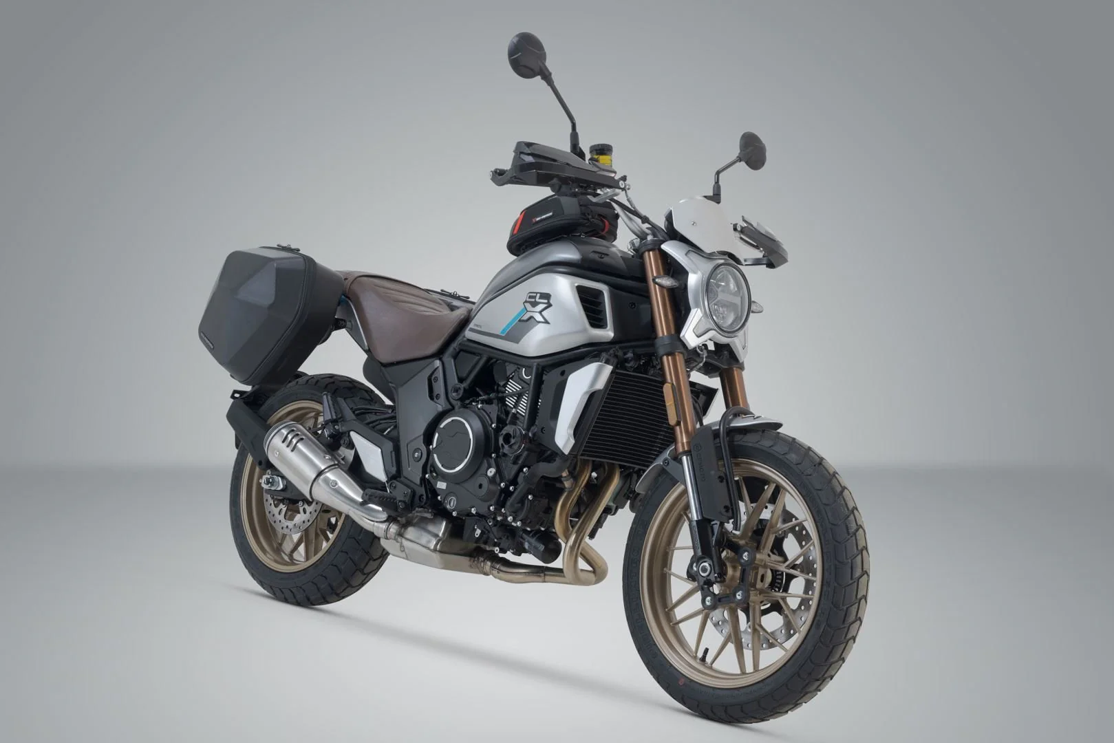 TRAX ADV Aluminium Case System 45/37 litre Kawasaki KLR 650 (22-) Black - Image 5