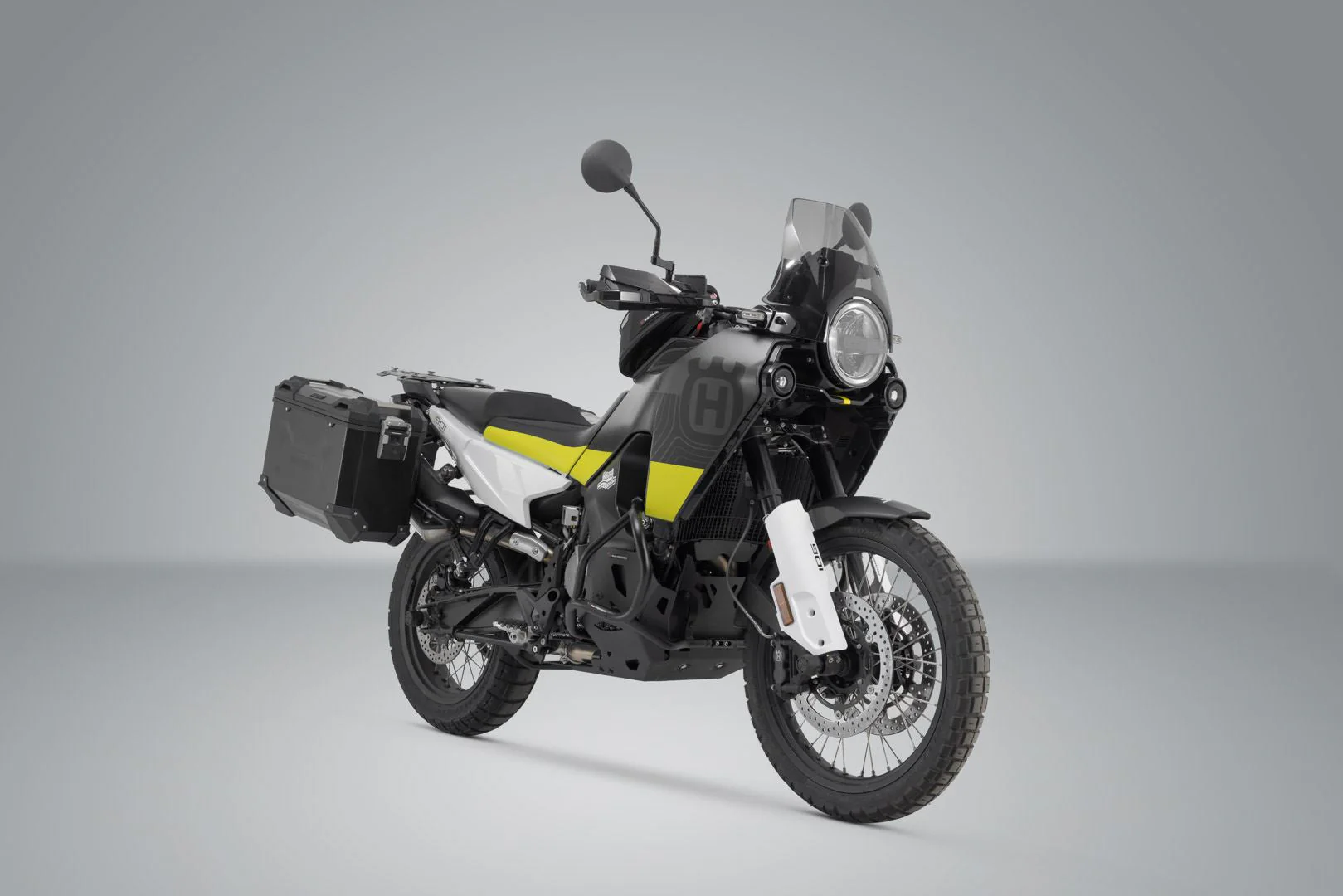 TRAX ADV Aluminium Case System 45/37Litre Husqvarna 901 Norden (21-) Black - Image 2