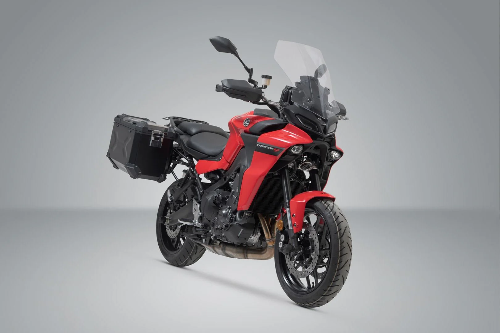 TRAX ADV Aluminium Case System 45/45 litre Yamaha Tracer 9 (20-) Black - Image 2