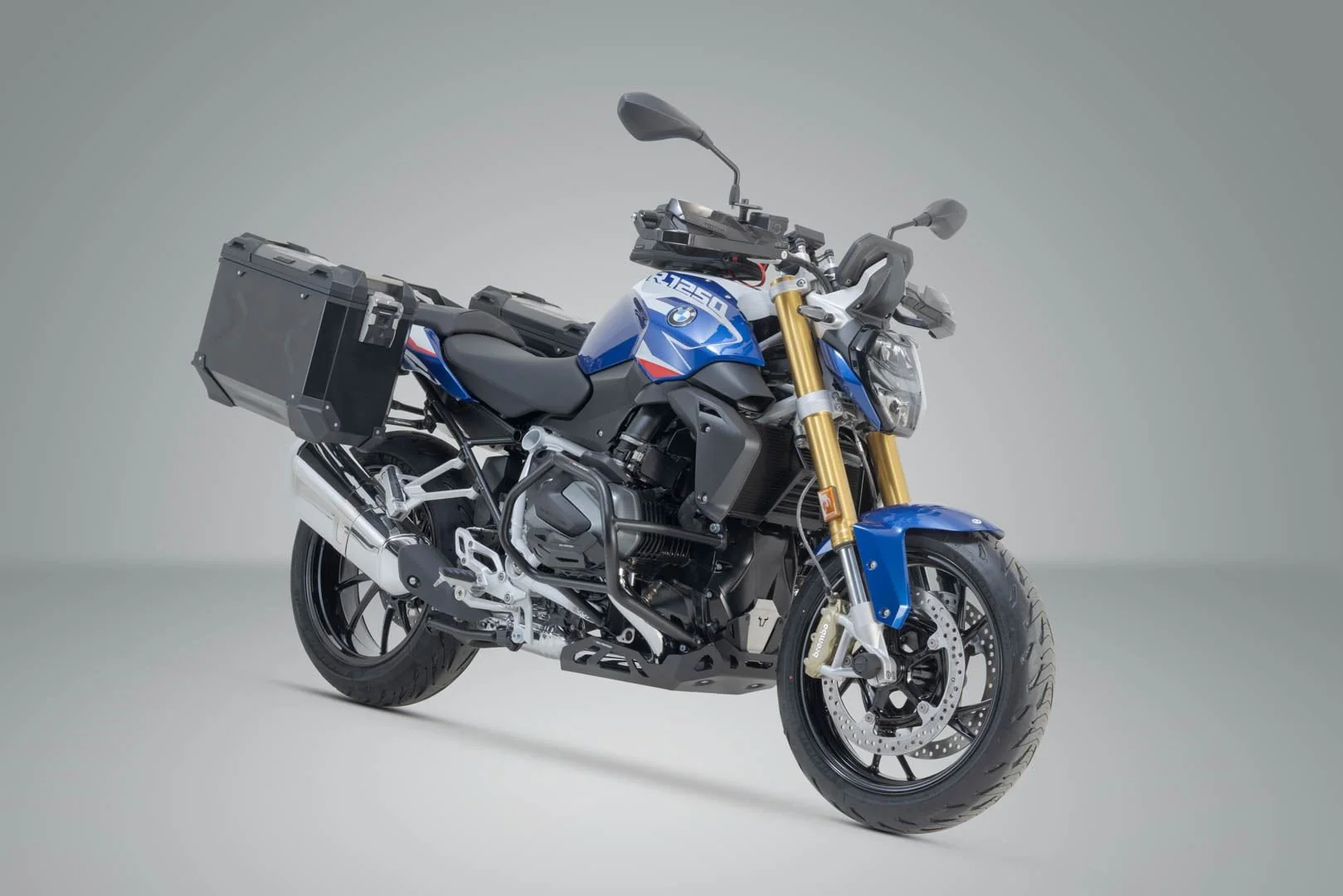 TRAX ADV Aluminium Case System 37/37 litre BMW R 1200 R/RS, R 1250 R/RS Black - Image 2