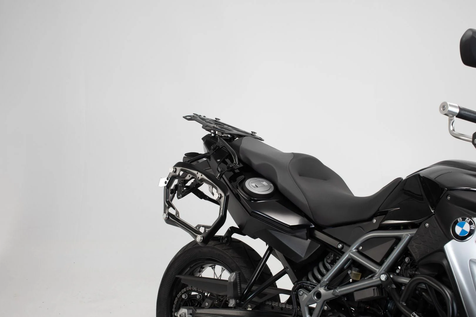 TRAX ADV Aluminium Case System 37/45 litre BMW F 800 / 700 / 650 GS (08-) Black - Image 2