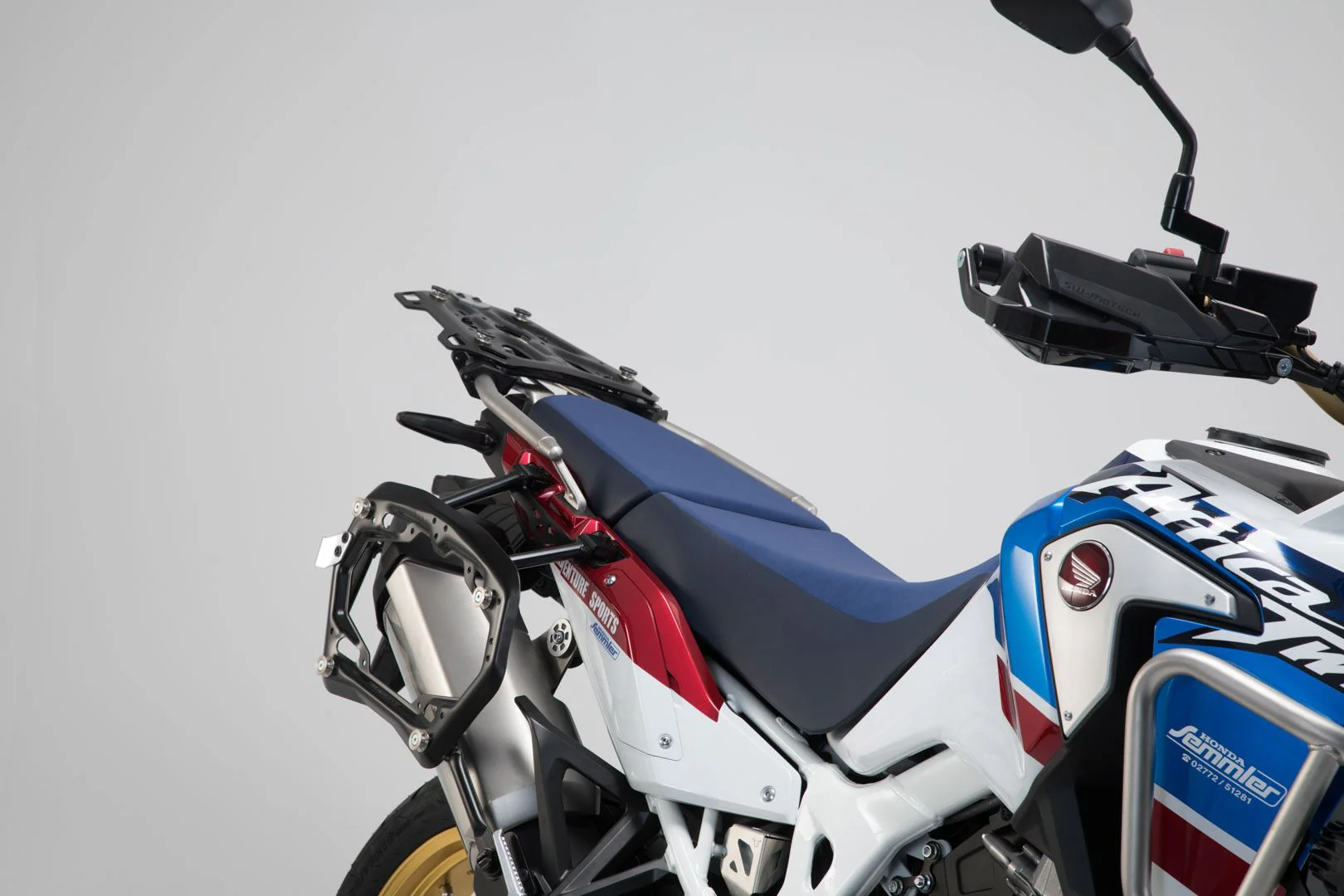 TRAX ADV Aluminium Case System 45/37 litre Honda CRF1000L / Adv Sports (18-) Black - Image 3