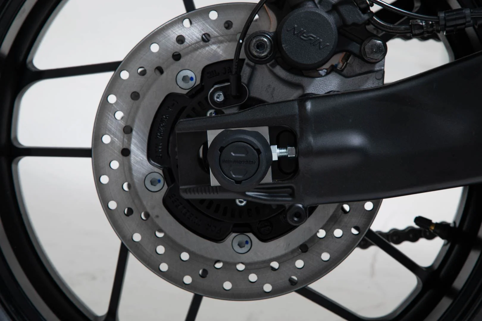 TRAX ADV aluminium case system Black. 45/45 l. Yamaha Tracer 7 / GT (25-). - Image 4