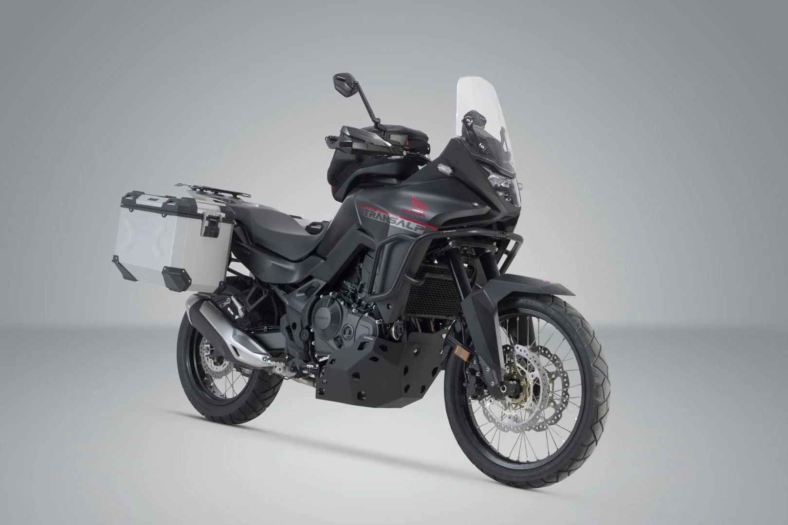 TRAX ADV aluminium case system Honda XL750 Transalp (22-) 45/45 litre Silver - Image 2