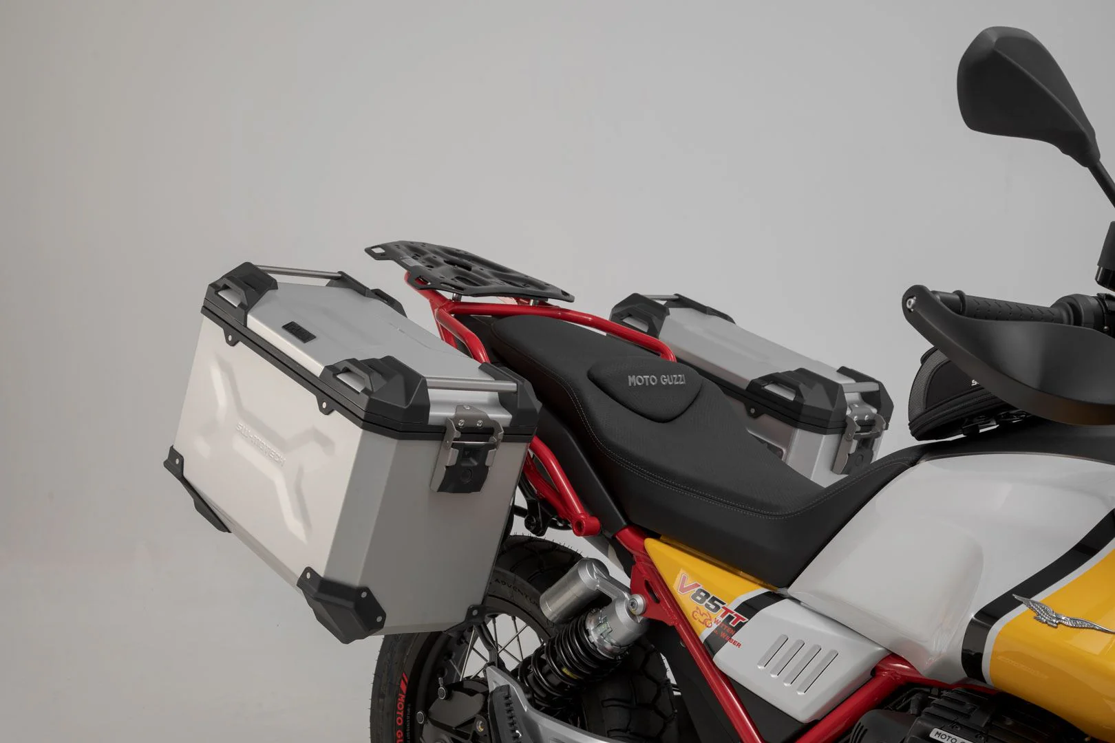 TRAX ADV Aluminium Case System 37/45 litre Moto Guzzi V85 TT (19-) Silver - Image 4