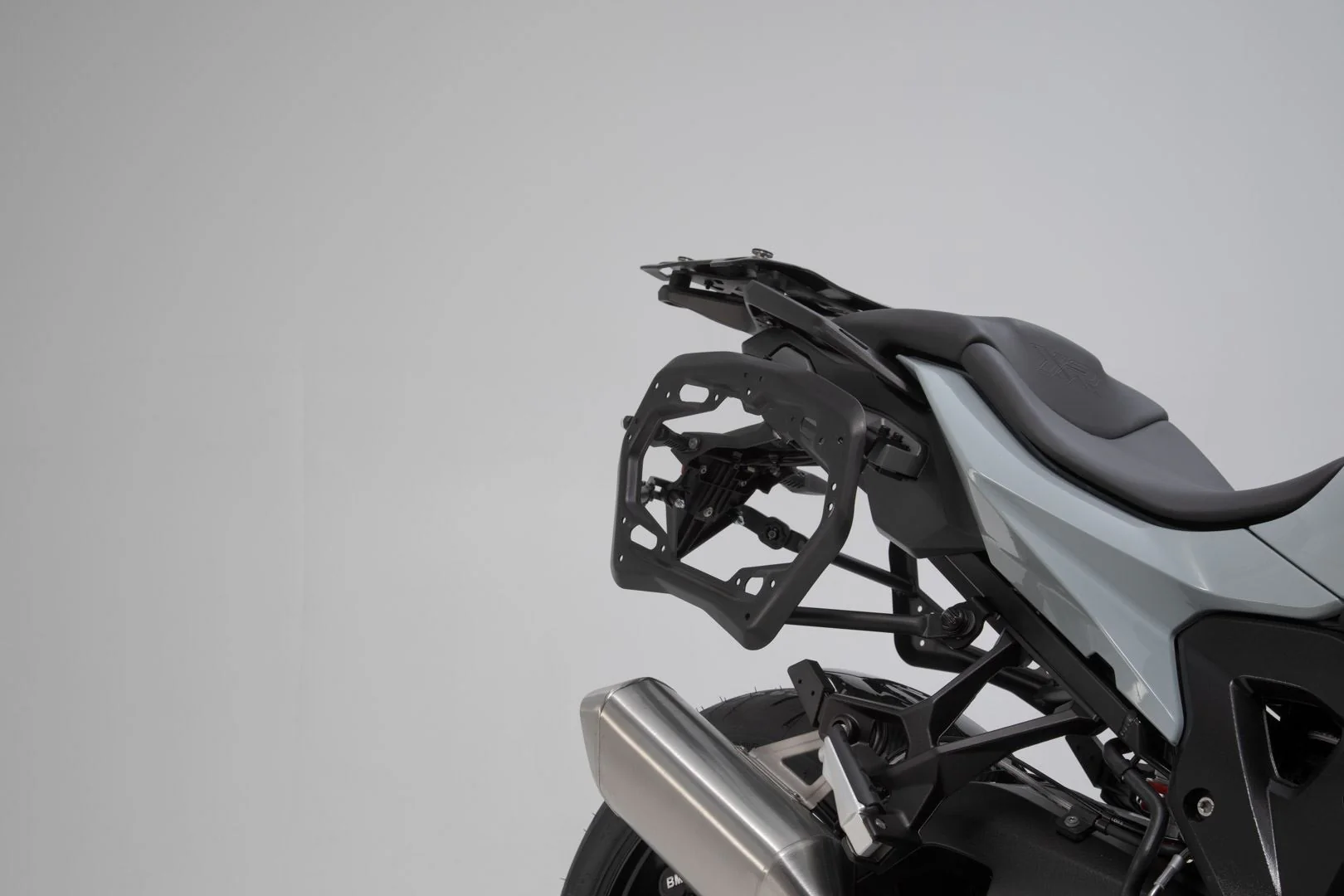 TRAX ADV Aluminium Case System 37/37 litre BMW S 1000 XR (19-) Silver - Image 3