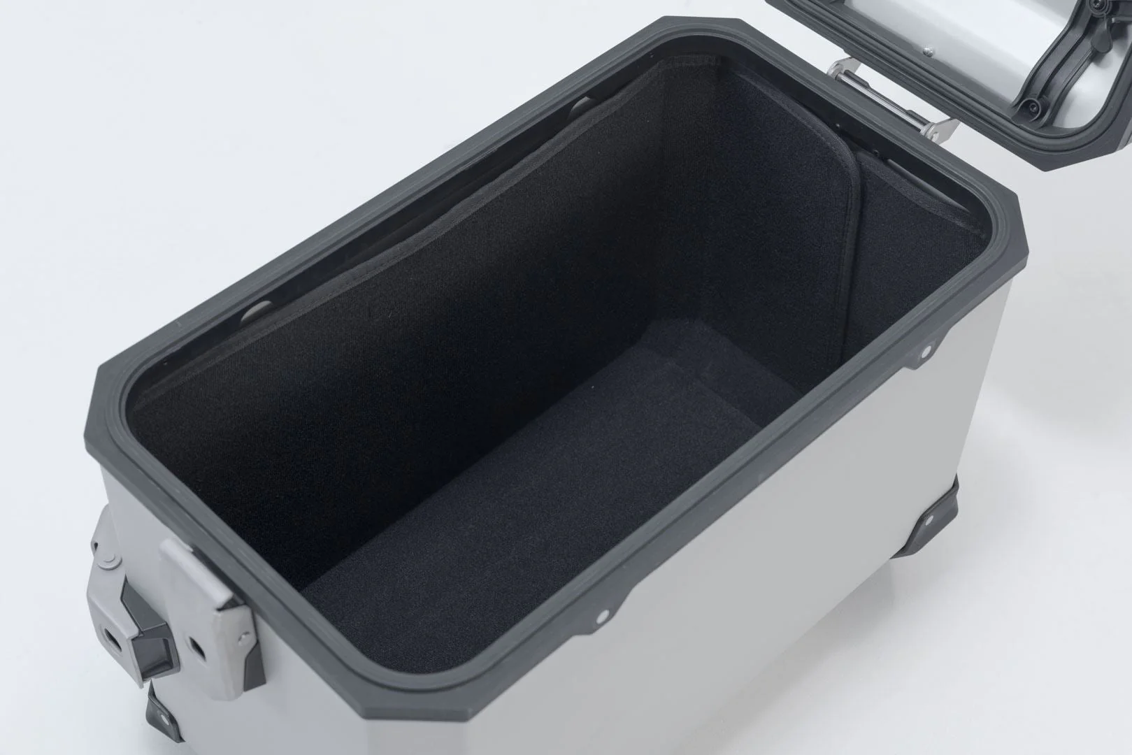 TRAX ADV inlay Black For TRAX ADV side cases 37 litre & 45 litre - Image 3