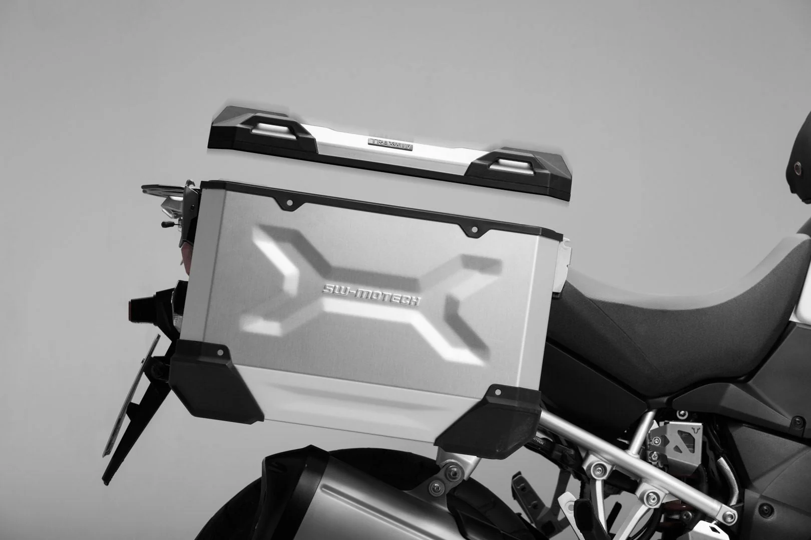 TRAX ADV M Side case Aluminum 37 litre Left Black - Image 2