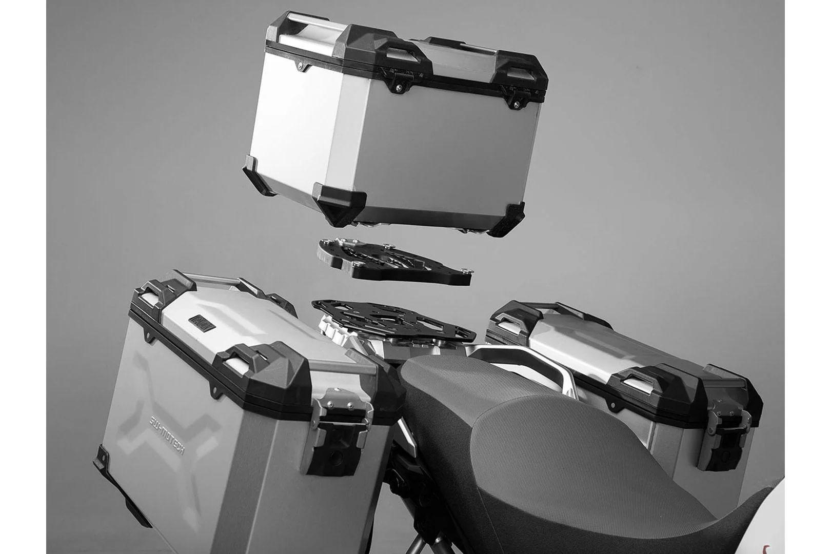 TRAX ADV Top Case Aluminum 38 litre Silver - Image 2