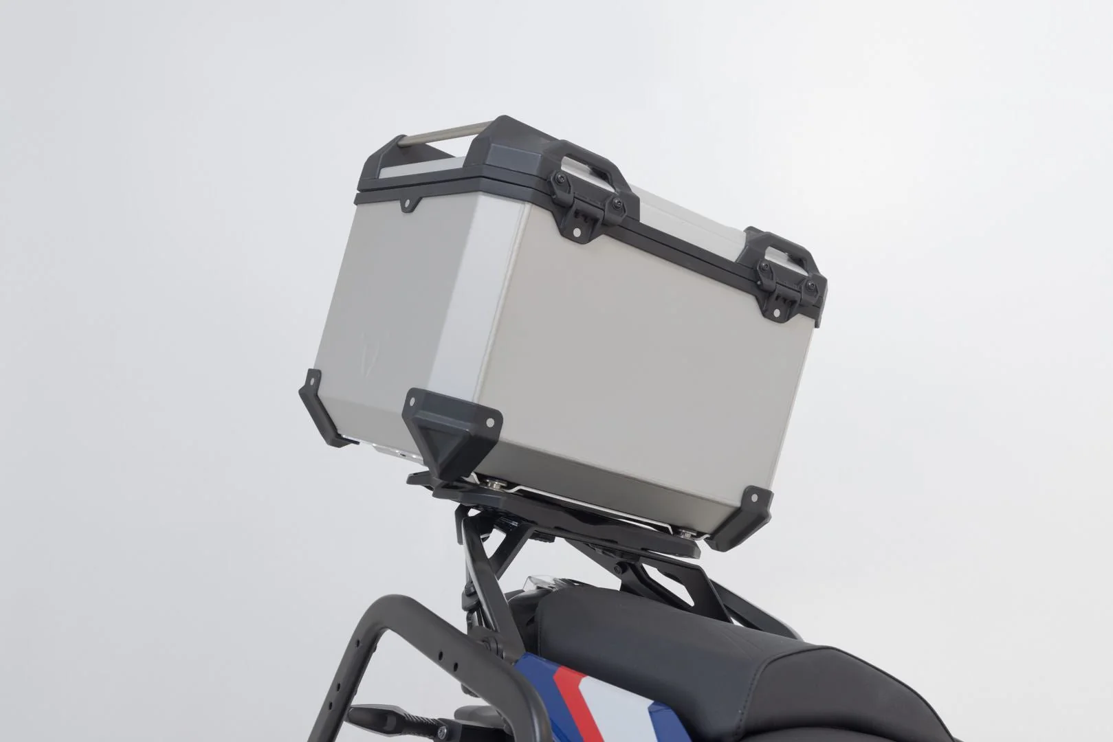 TRAX ADV Top Case System BMW R1200 R/RS (14-18) R1250 R/RS (18-) Silver - Image 5