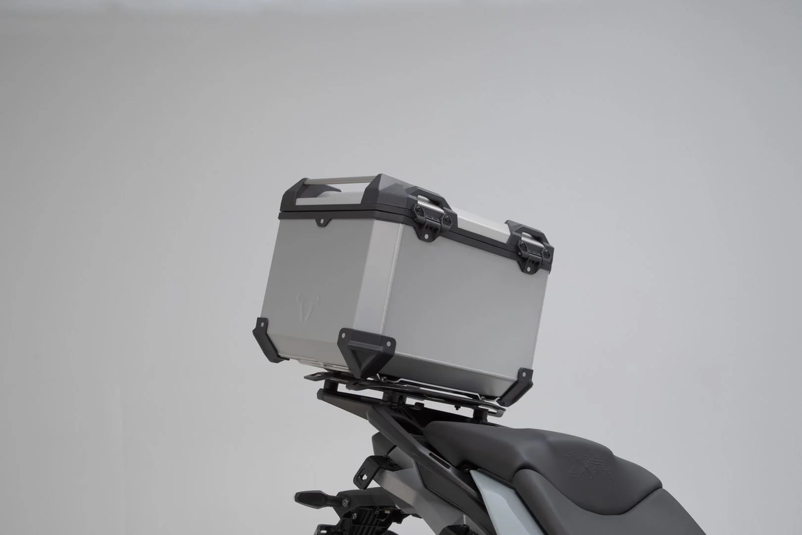 TRAX ADV Top Case System BMW S 1000 XR (19-) Silver - Image 5