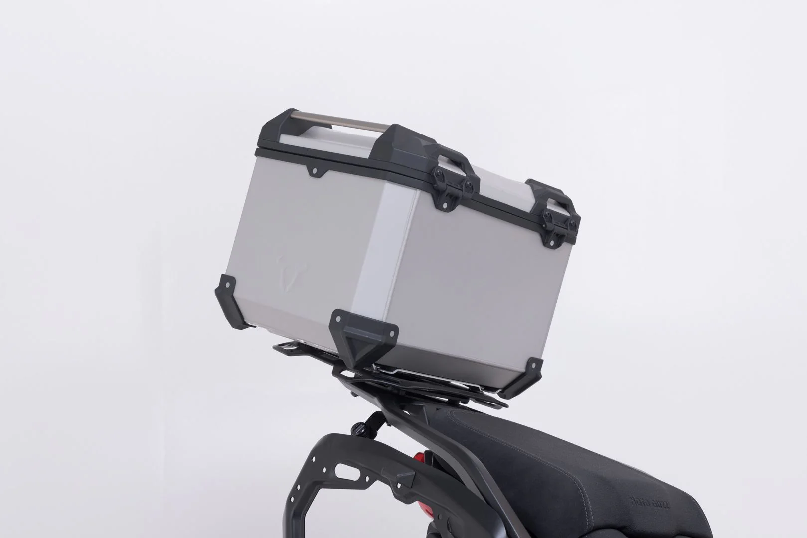 TRAX ADV top case system Silver. Moto Guzzi Stelvio (23-). - Image 5