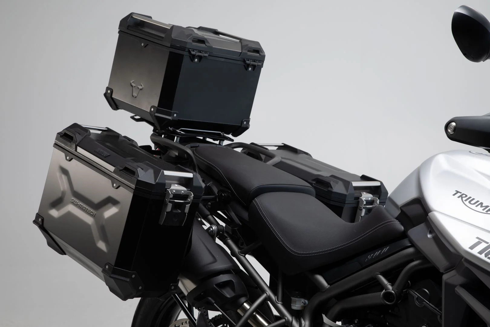 Trax ADV Top Case System Triumph Tiger 800 models (10-) Silver - Image 3