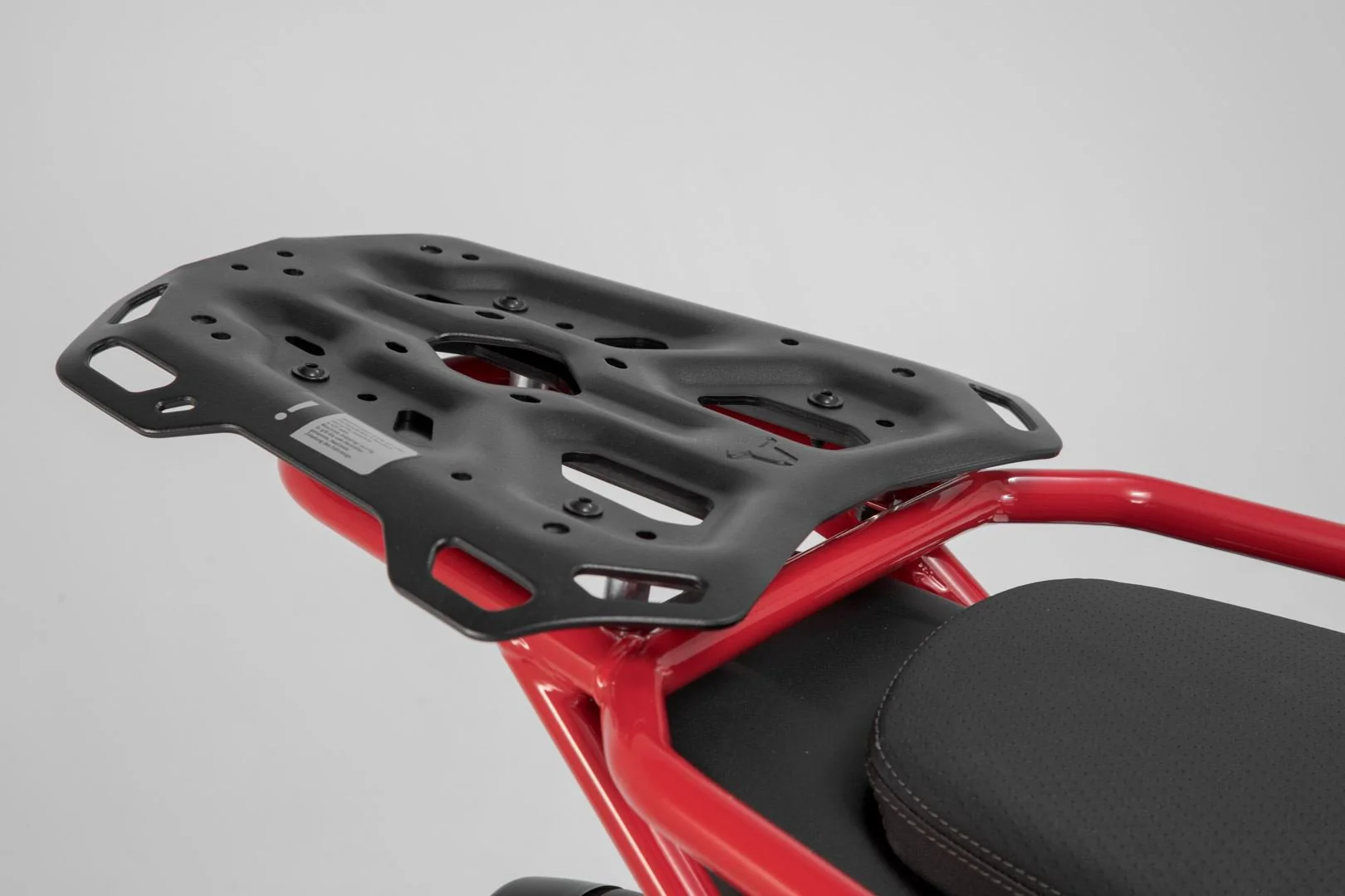 TRAX ADV Top Case System Moto Guzzi V85 TT (19-) Black - Image 3