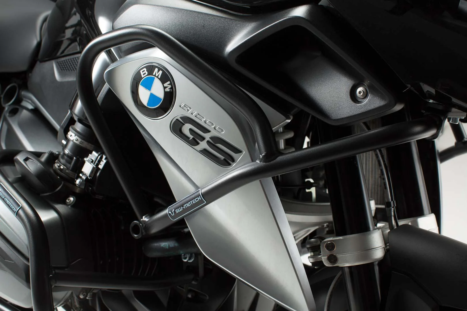 Crash bar BMW R 1200 GS (12-16) UPPER CRASH BAR. Black - Image 2