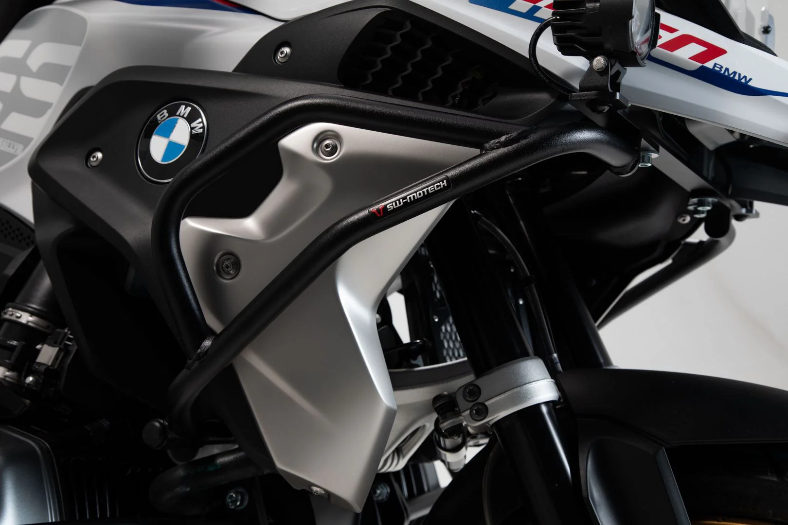 Crash bar BMW R1200GS LC/Rallye (16-), R1250GS (18-) UPPER CRASH BAR. Black - Image 2