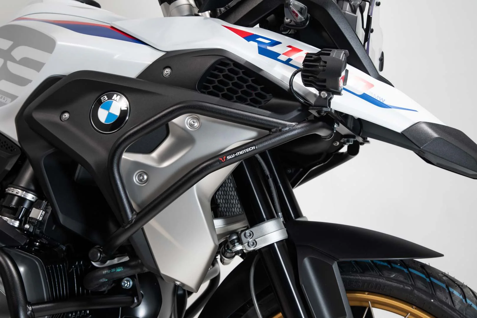Crash bar BMW R1200GS LC/Rallye (16-), R1250GS (18-) UPPER CRASH BAR. Black - Image 4