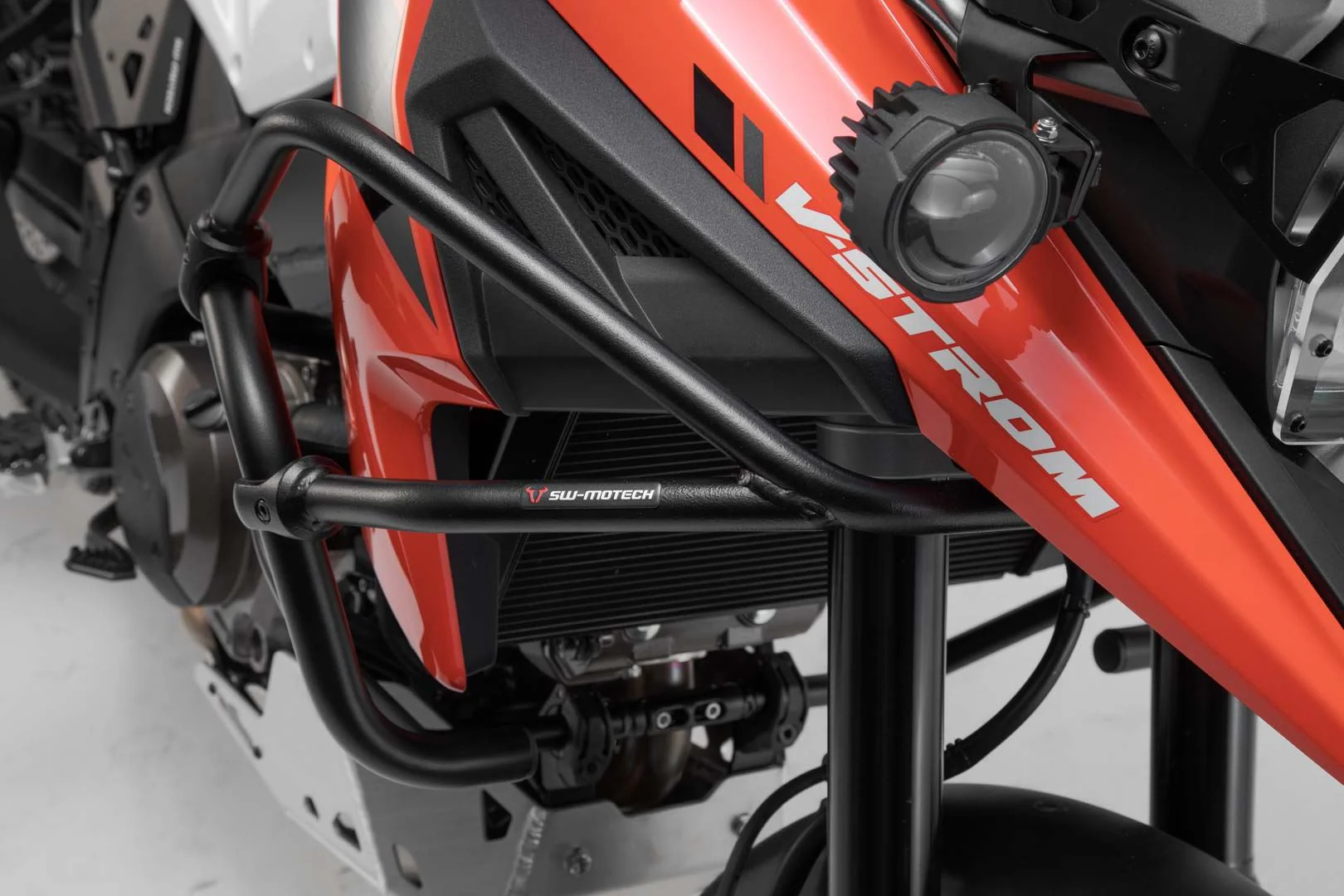 Crash bar Suzuki V-Strom 1050 (19-) UPPER CRASH BAR. Black - Image 2