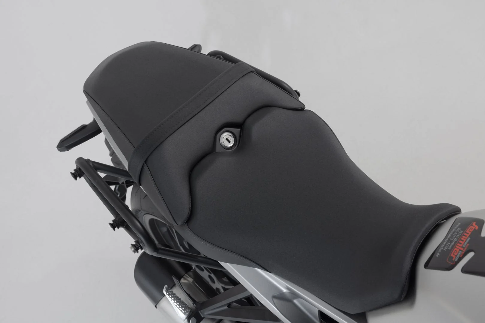 URBAN ABS Side Case System 2 x 16,5 litre Honda CB1000R (21-) - Image 4