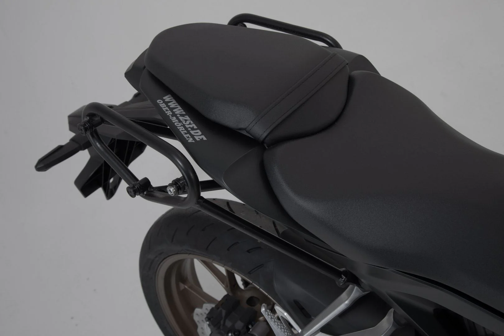 URBAN ABS Side Case System 2x 16,5 litre Honda CB300R (18-) / CB125R (18-) - Image 4