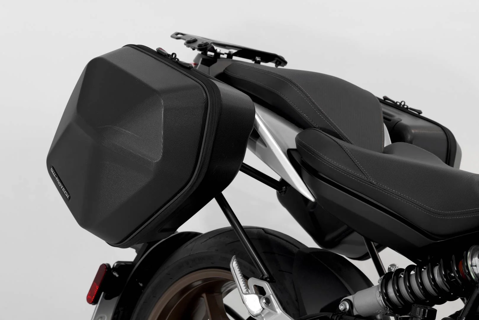 URBAN ABS side case system Zero SR/S (19-) 2x 16,5 litre - Image 5
