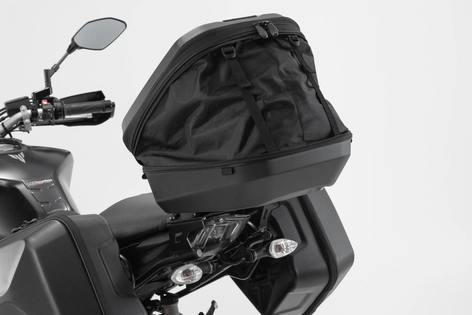 URBAN ABS Top Case 16-29 litre DHV System ABS Plastic Black - Image 5