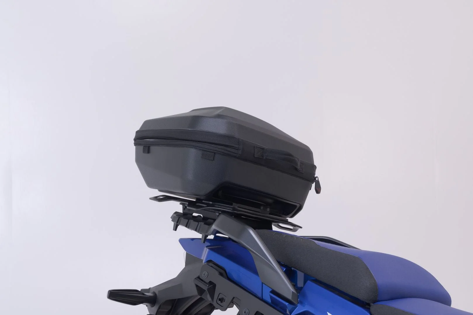URBAN ABS top case system Black. Suzuki V Strom 650 / 1000 / 1050. - Image 5