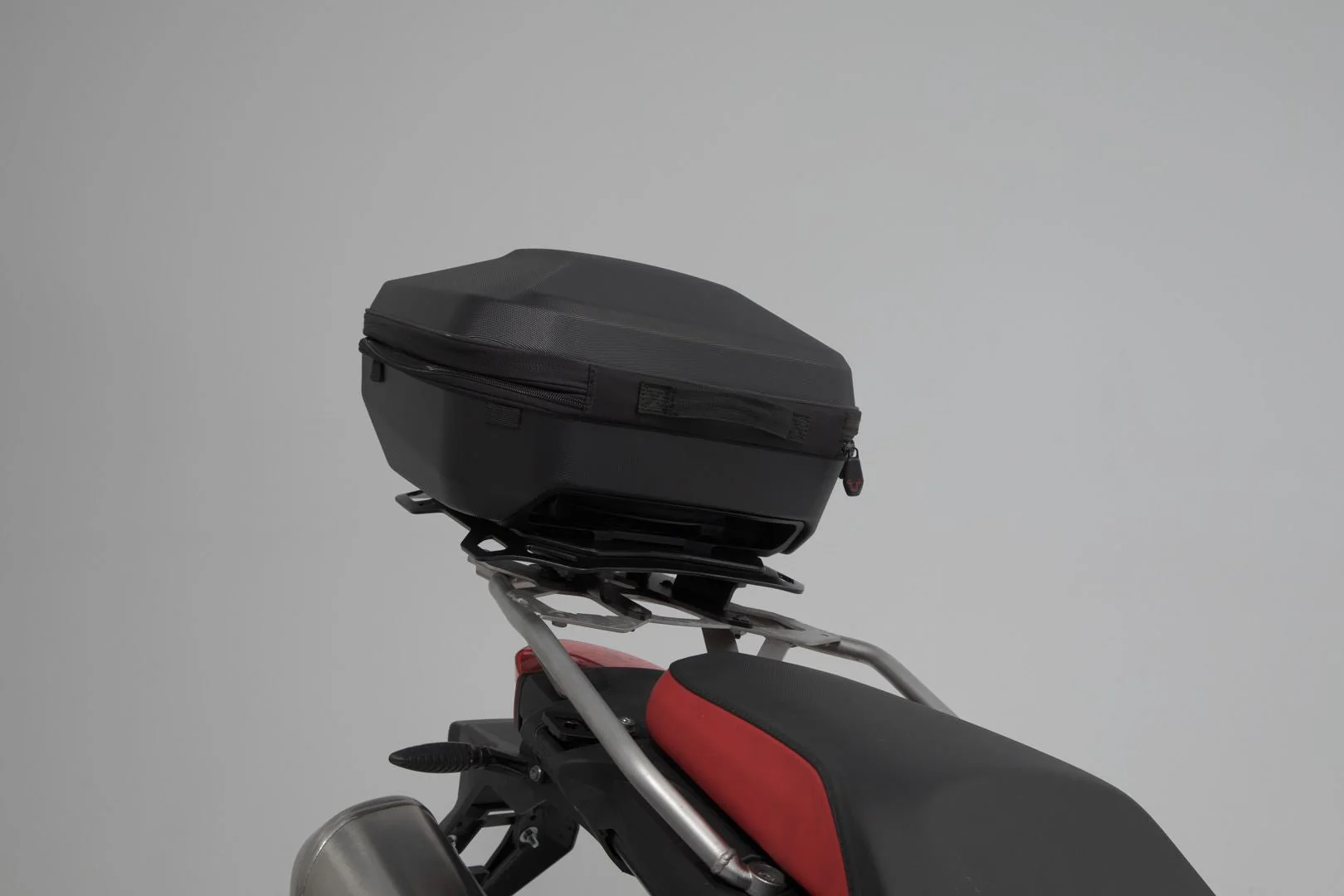 URBAN ABS Top Case System BMW F 750/850 GS (17-) For Stainless Steel Rack Black - Image 4