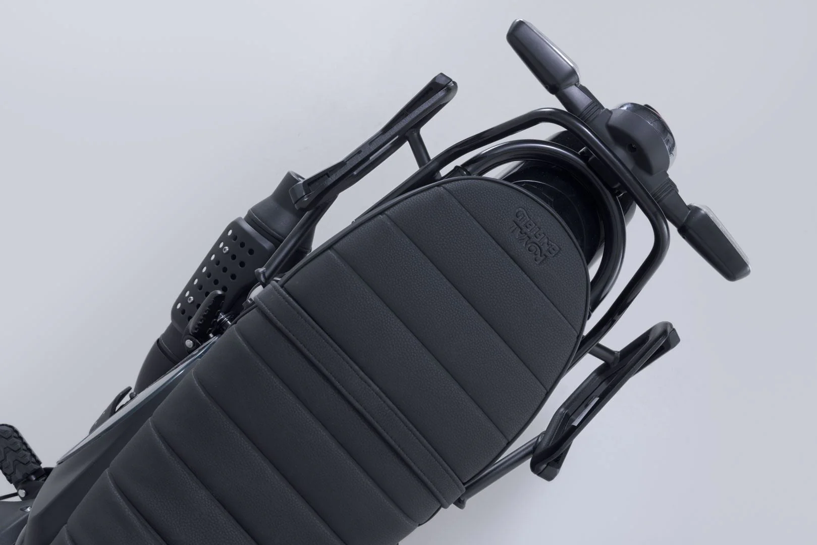V-LOC Side Carrier left Triumph Street Twin/Scrambler/Cup, Speed Twin 900. - Image 5