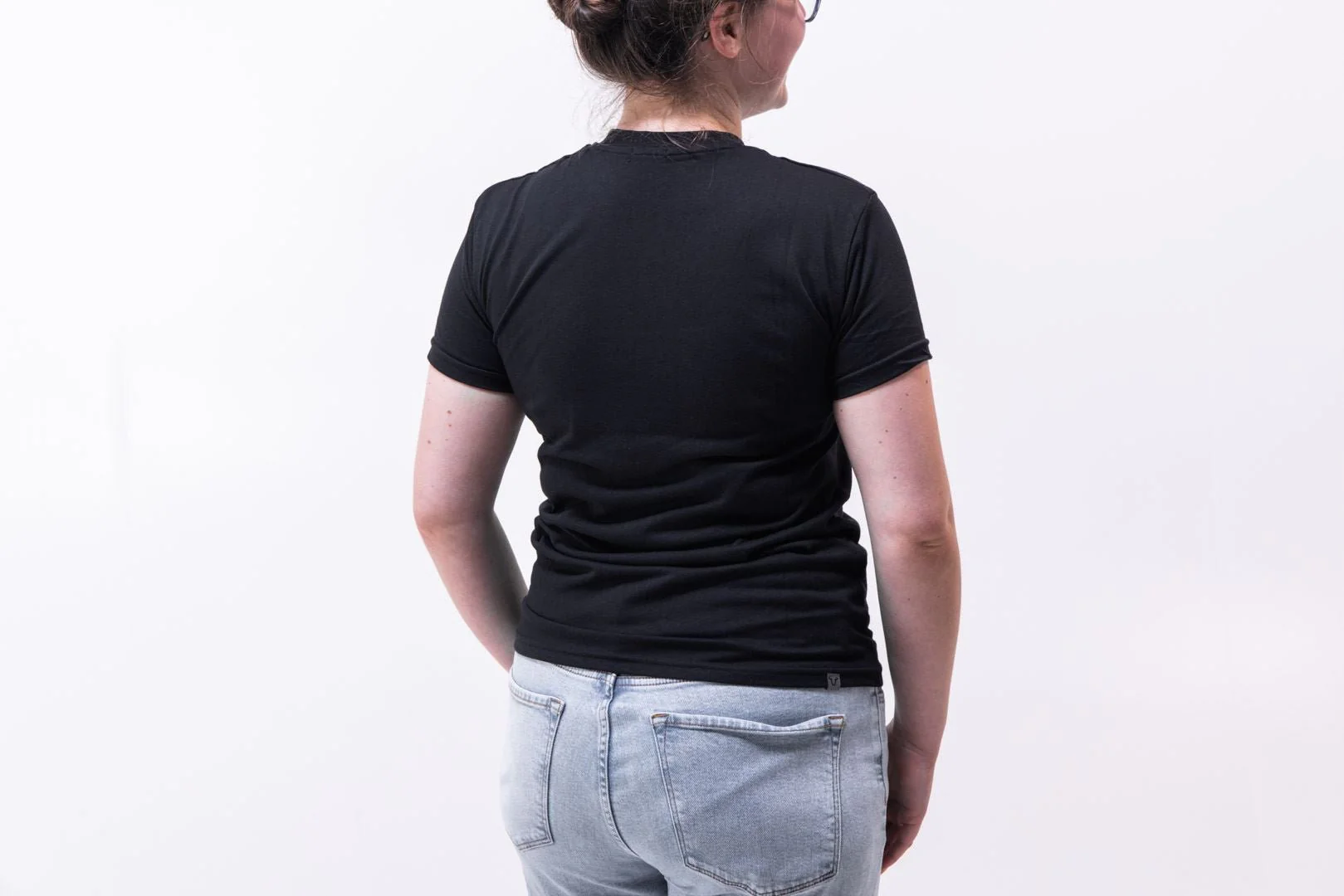 Womens T-shirt Black Edition Street Line. Black. Womens. Size XS. - Image 2